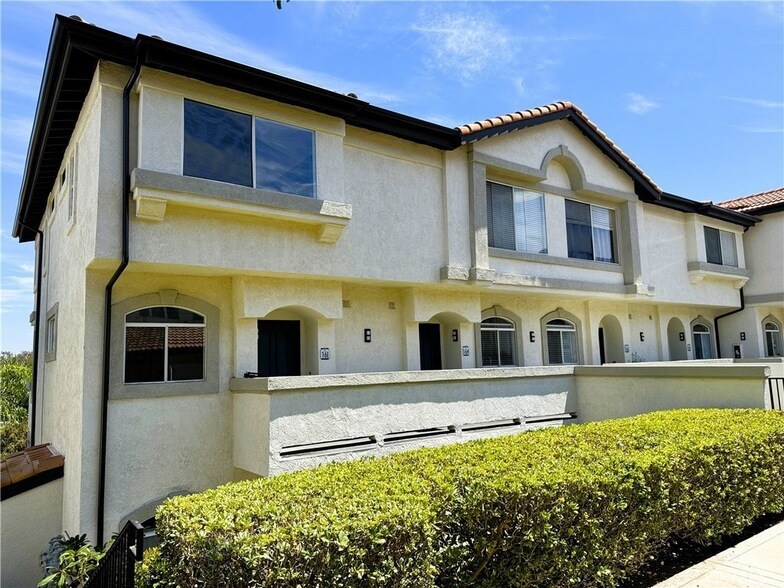Foto principal - 30902 Club House Dr