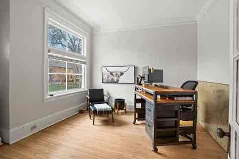 Building Photo - 2754 N Stowell Ave