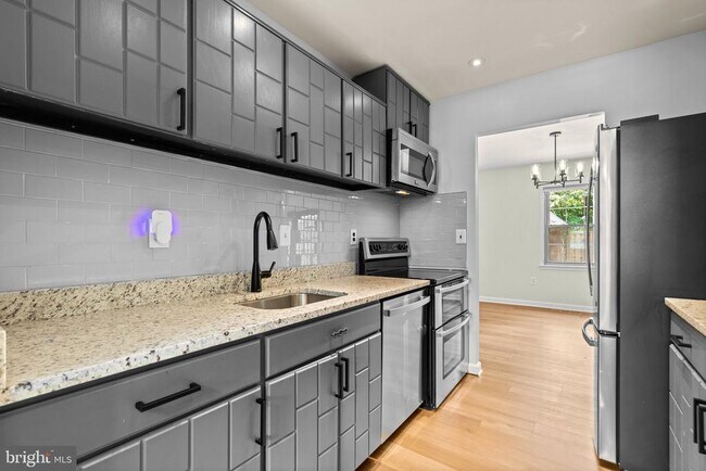 Foto del edificio - 16 Cornerwood Ct