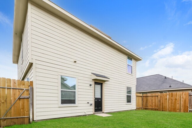 Foto del edificio - 2447 Gibbs Bend Ct