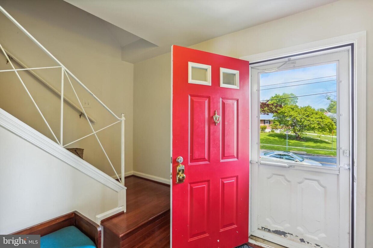 10724 Tenbrook Dr, Silver Spring, MD 20901 House Rental in Silver