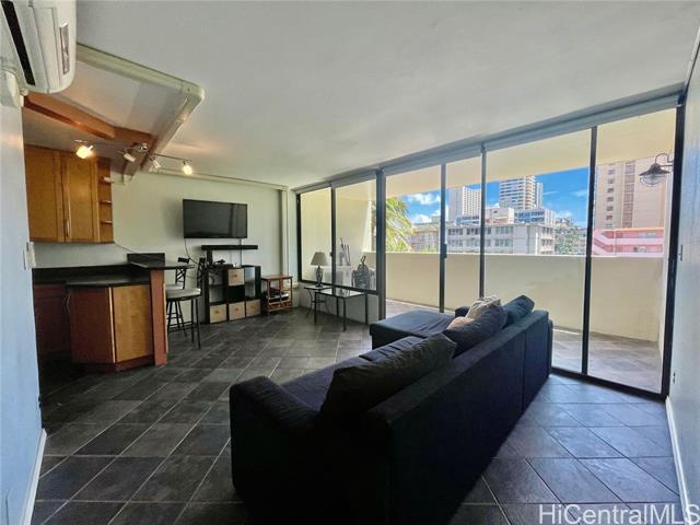Foto del edificio - 2092 Kuhio Ave.