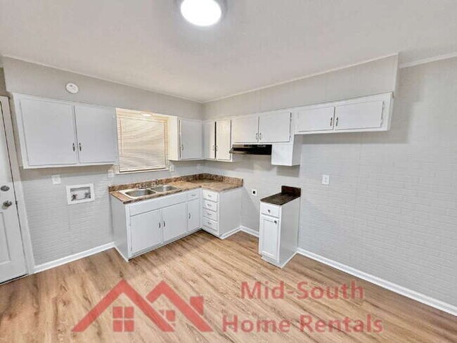 Foto del edificio - 1234 Whipporwill Cove