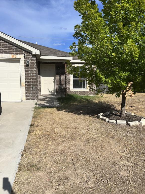 Primary Photo - 4610 Waterproof Dr