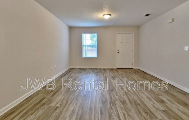 Foto del edificio - 704 E 56th St