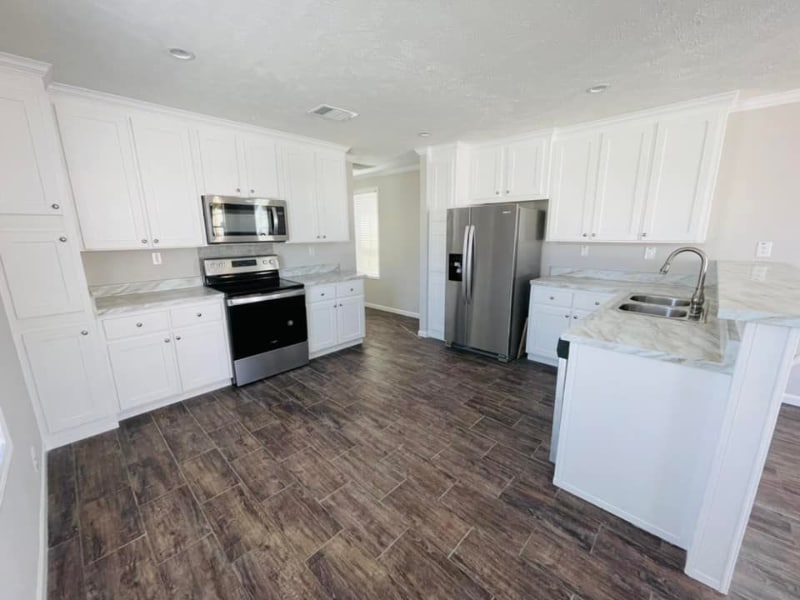 Photo - 9477 Lansdowne Rd