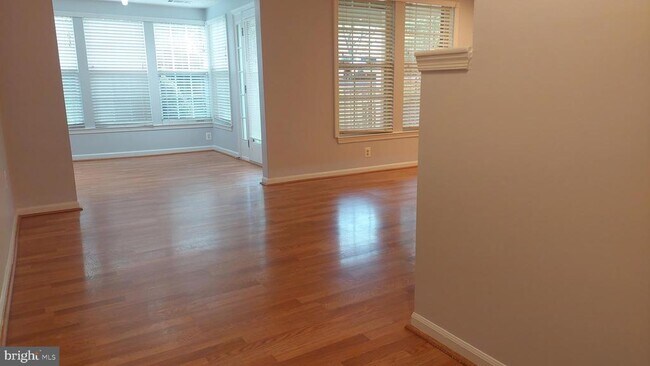 Building Photo - 13107 Briarcliff Terrace