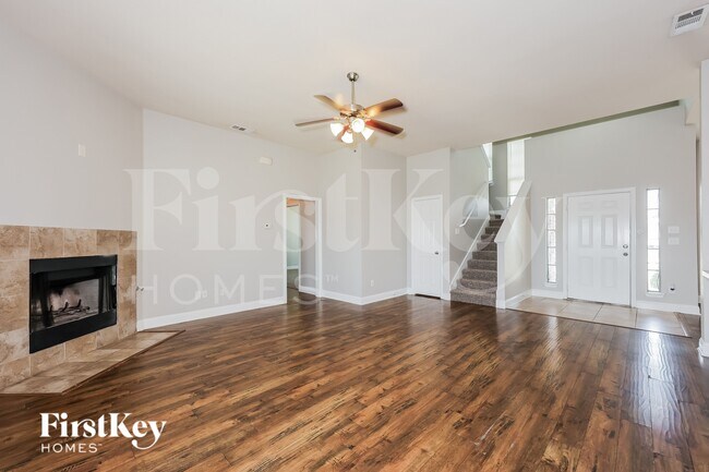 Foto del edificio - 614 Canvas Ct