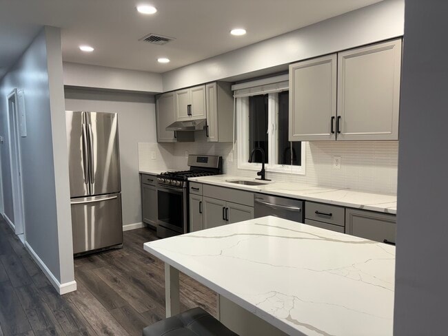 Foto del edificio - 8714 4th Ave