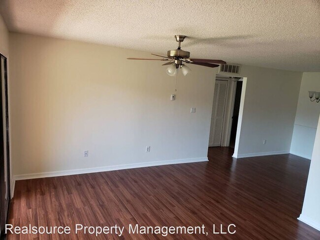 Foto del edificio - 4631 Cason Cove Dr