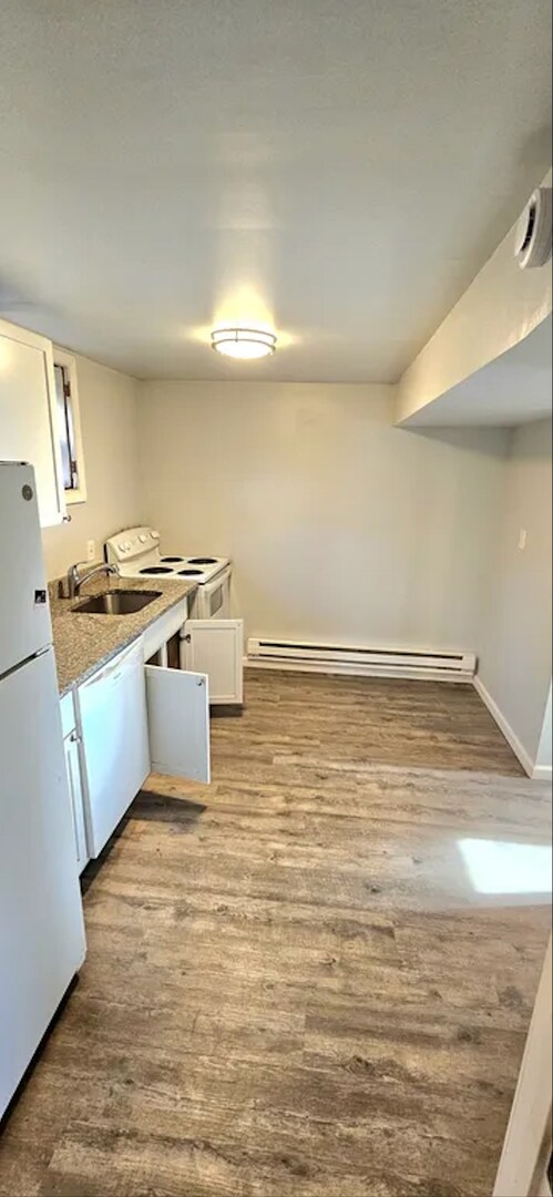 Building Photo - 1027 Cochran Mill Rd