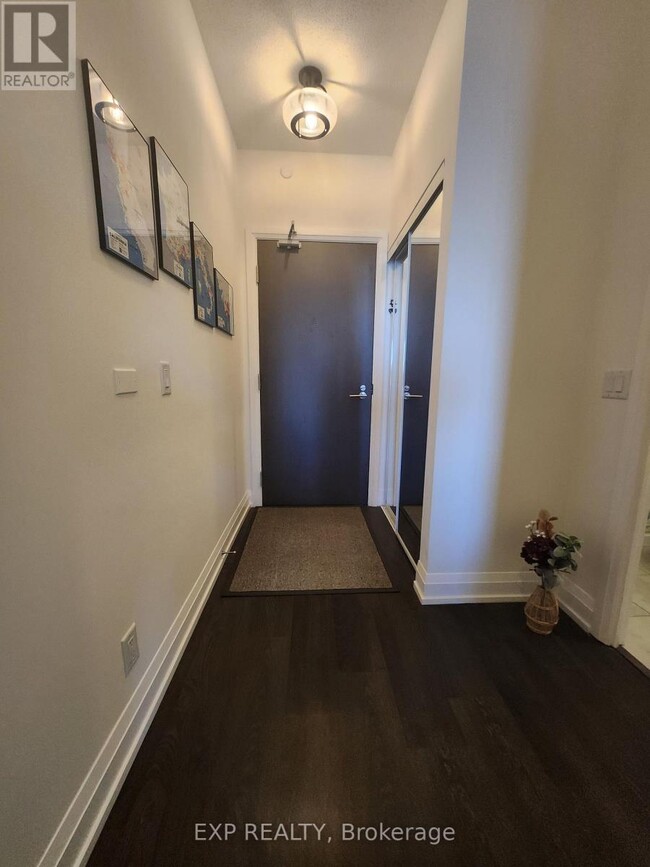 Photo du bâtiment - 7900 Bathurst St