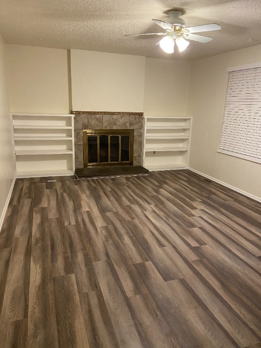 Building Photo - Spacious and Charming Lakewood Home with H...
