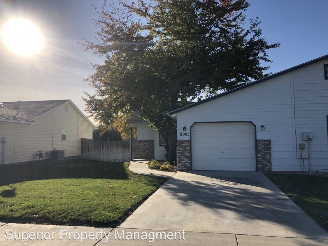 Primary Photo - 2 br, 2 bath House - 2803 S Juniper St.