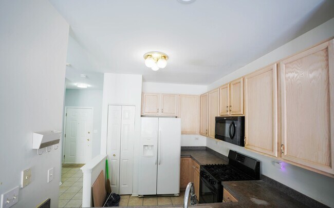 Foto del edificio - 2441 Oneida Ln