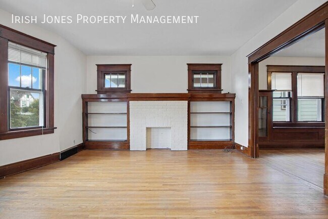 Building Photo - 362 Colvin Ave