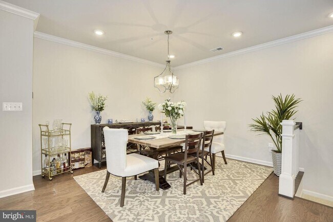 Foto del edificio - Elevated Living in The Ridges: A Worthingt...