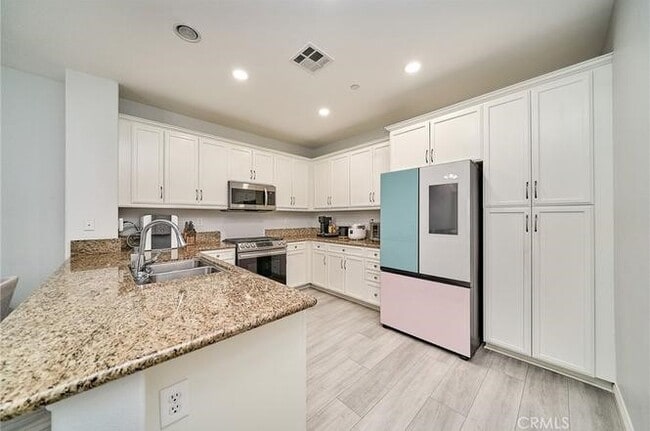Building Photo - 12573 Montaivo Ln