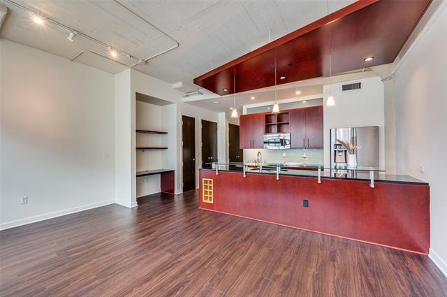Foto principal - 2600 W 7th St