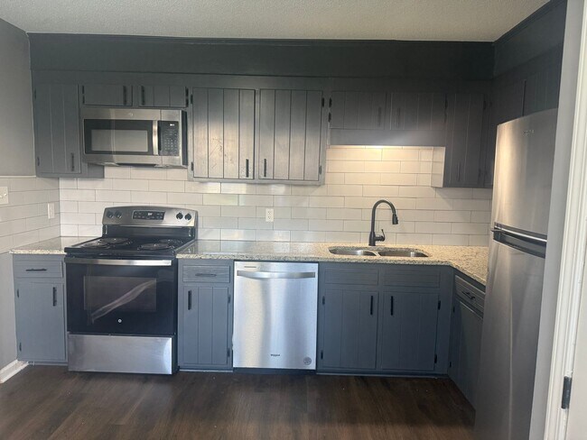 Foto del edificio - 3610 Chase Rd NW