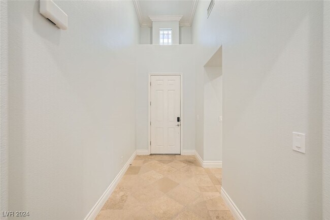 Building Photo - 10419 Grotto Mountain Ave
