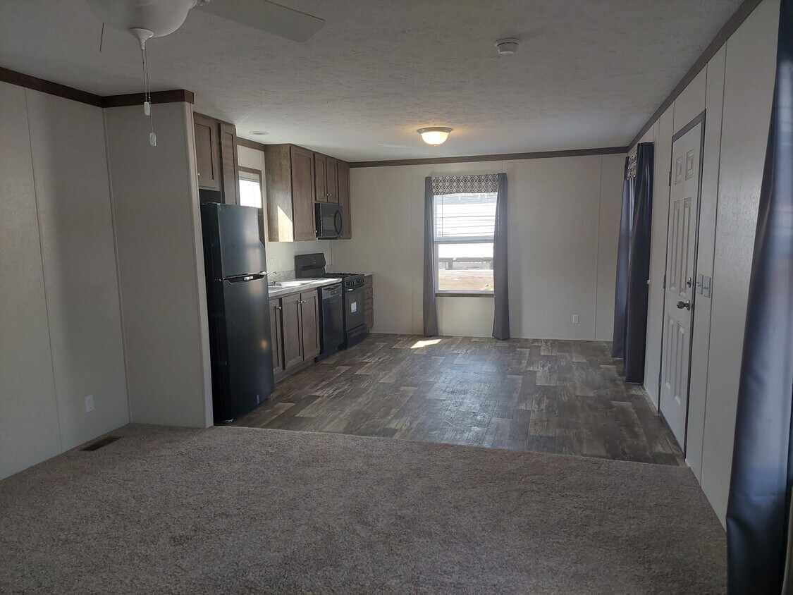 217 Magnolia Pl, Belleville, MI 48111 House for Rent in Belleville