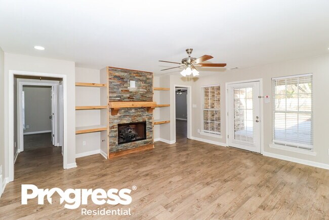 Building Photo - 4864 Easley St