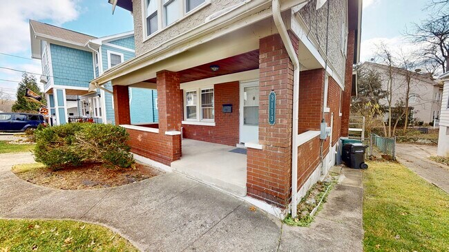Foto del edificio - 3113 Kinmont St