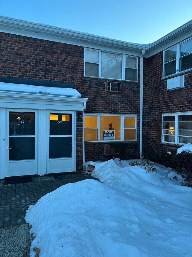 Foto del edificio - 450 Island Rd