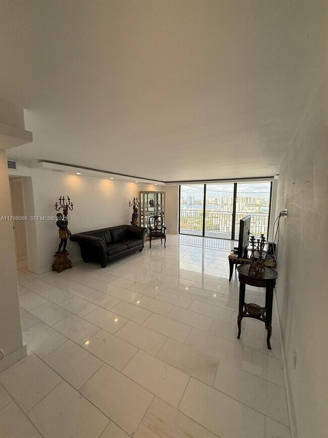 Foto del edificio - 210 174th St