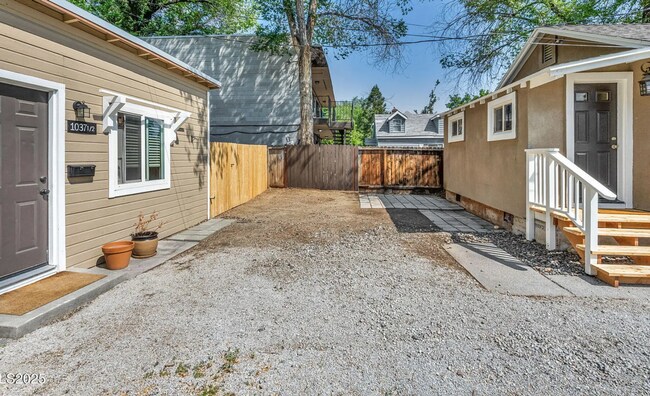 Foto del edificio - Beautifully Remodeled 1 Bed / 1 Bath in Midtown - Available 6/15!