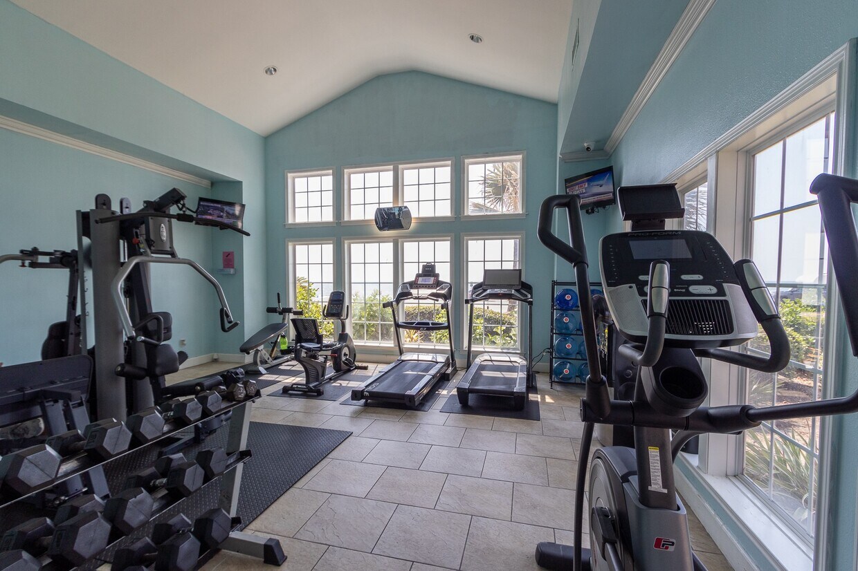 Building Photo - 7000 Seawall Blvd