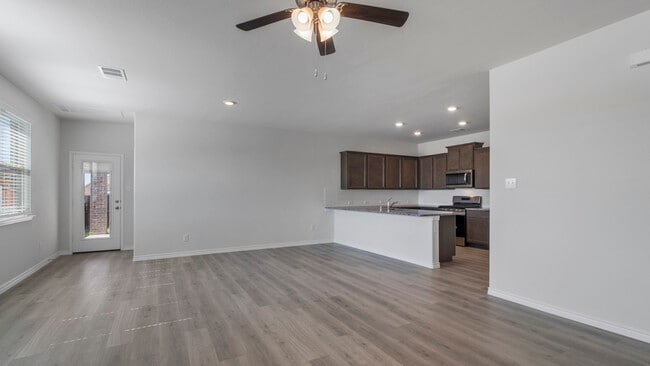 Building Photo - 2853 Hancock Ln