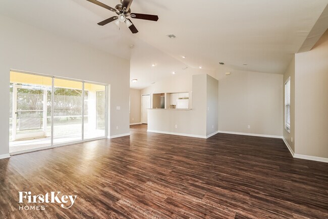 Foto del edificio - 1410 SW 13th St