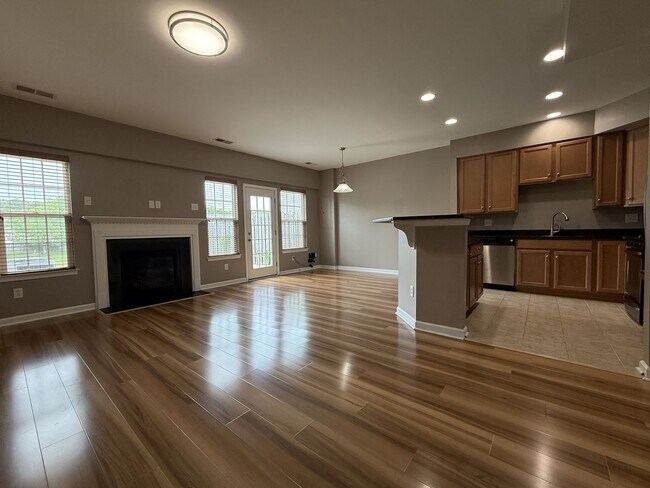 Building Photo - Stylish 3BR Home with Garage, Updated Interiors & Resort-Style Community Amenities Near Yorktown ...