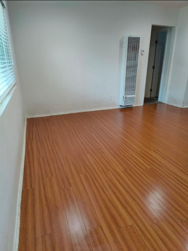 Building Photo - 2428 Penmar Ave