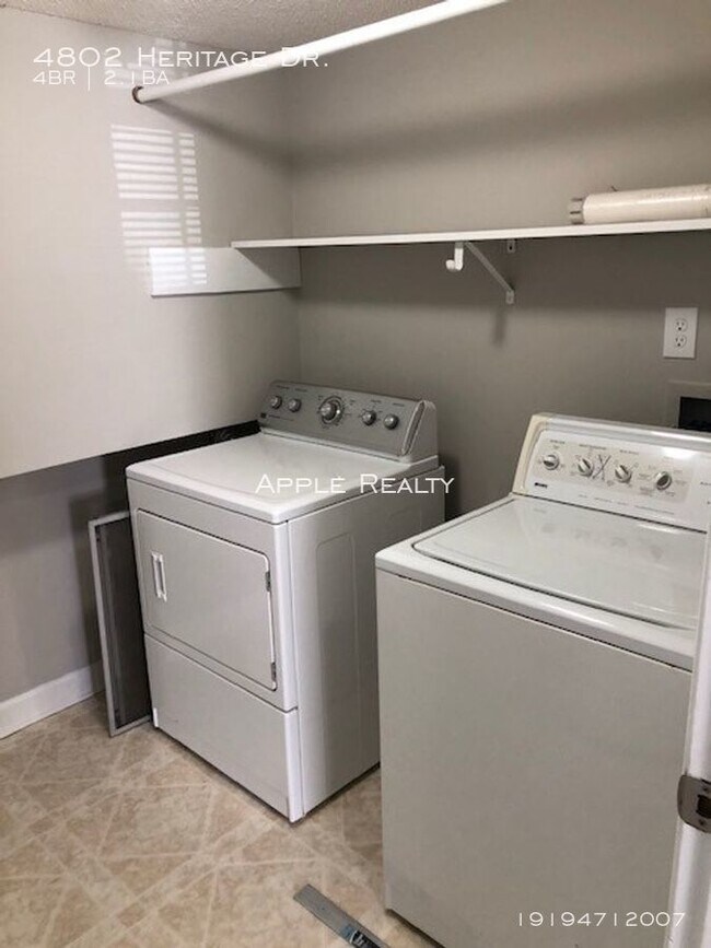 Building Photo - 4802 Heritage Dr - Available now