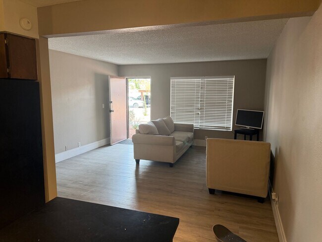 Foto del edificio - 1 Bedroom 1 Bath In Central Las Vegas