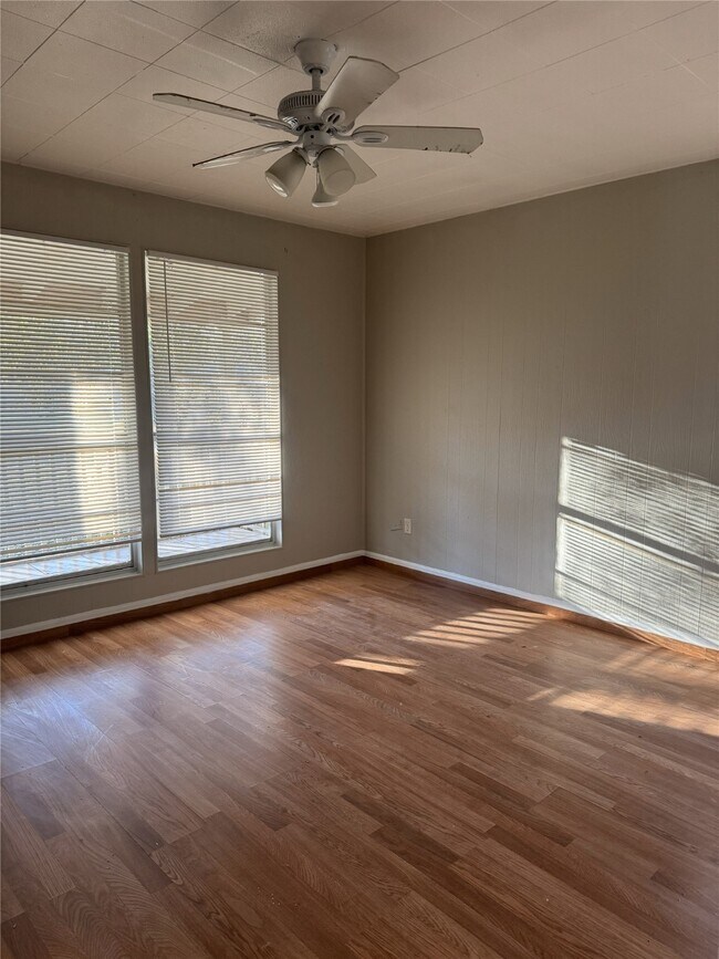 Foto del edificio - 705 Smokey River Bend