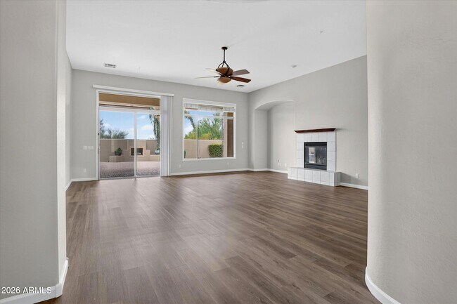 Foto del edificio - 30382 N 72nd Pl