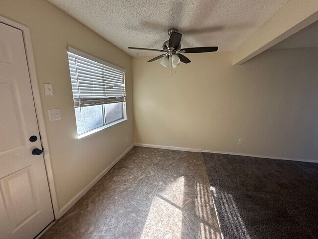 Foto del edificio - 3333 El Encanto Ct