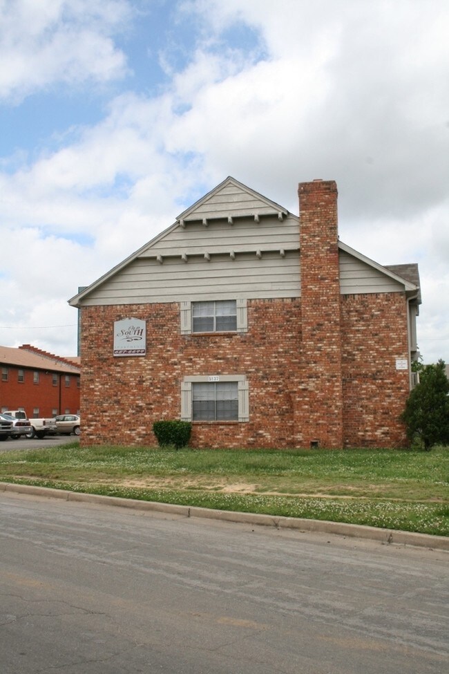 Old South Apartments Rentals Tulsa Ok Building Photo Old South Apartments