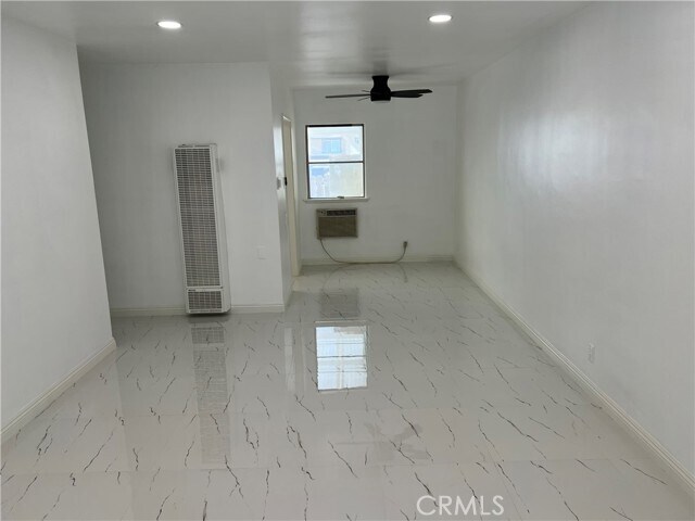 Foto del edificio - 308 Linwood Ave