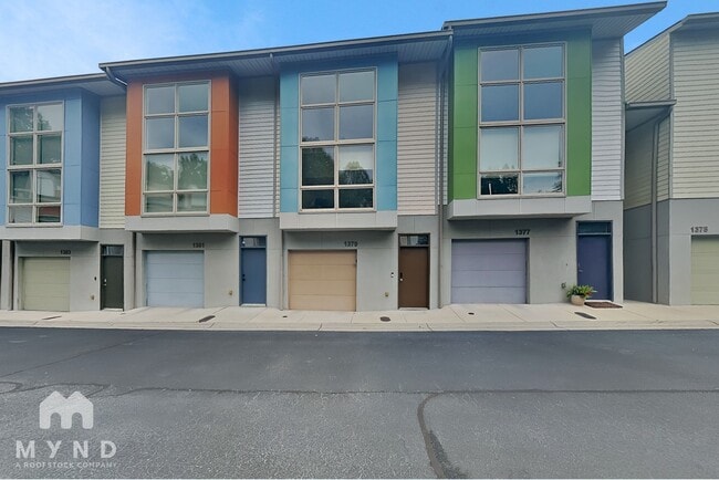Building Photo - 1379 Stirling Cir NW