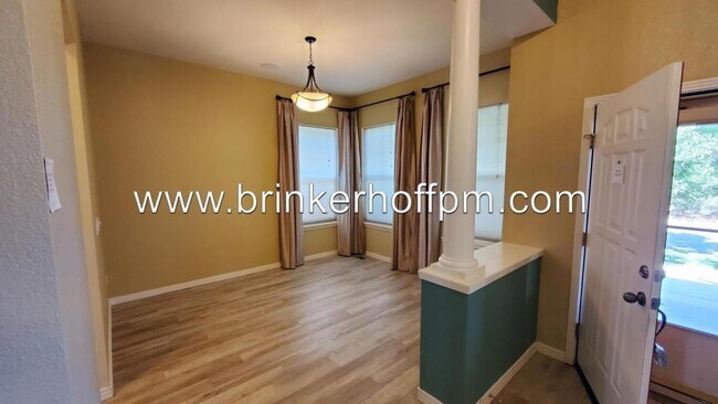 Foto del edificio - 2592 McKay Landing Parkway