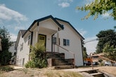 Foto principal - 129 25th Ave