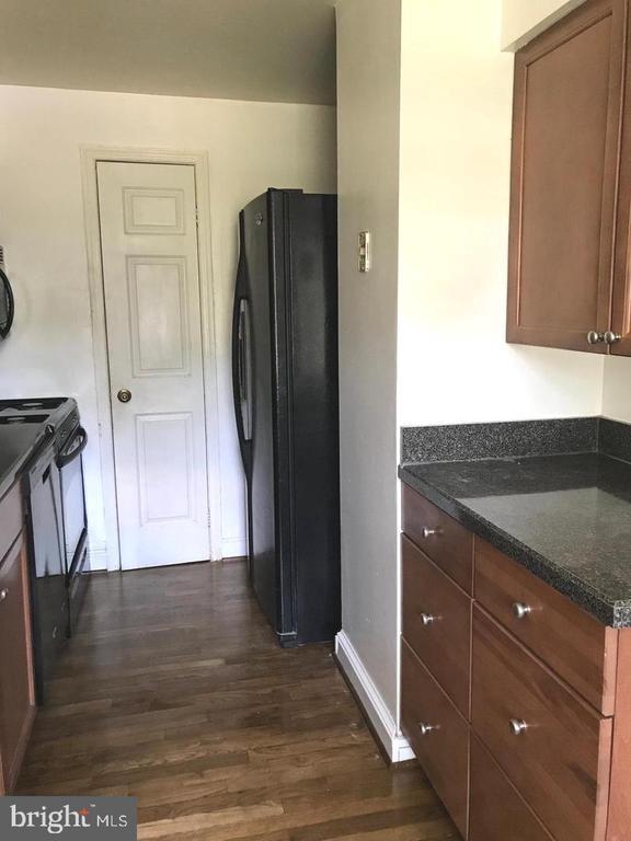 Building Photo - 13110 Putnam Cir