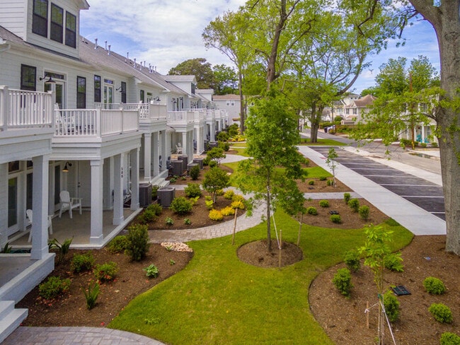Building Photo - 509 The Tidewater House