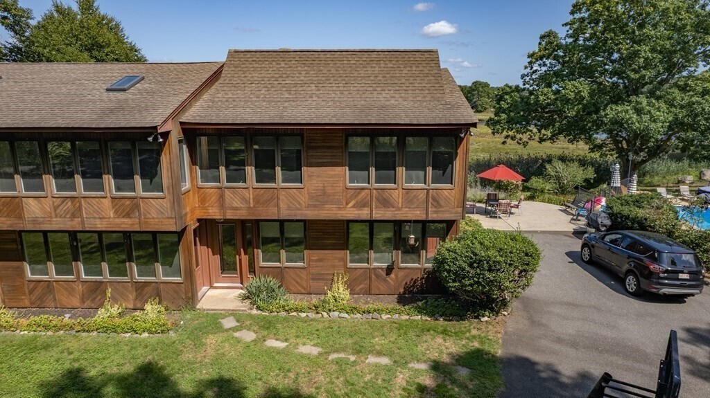 8 Causeway Rd, Freetown, MA 02702 Townhome Rentals in Freetown MA