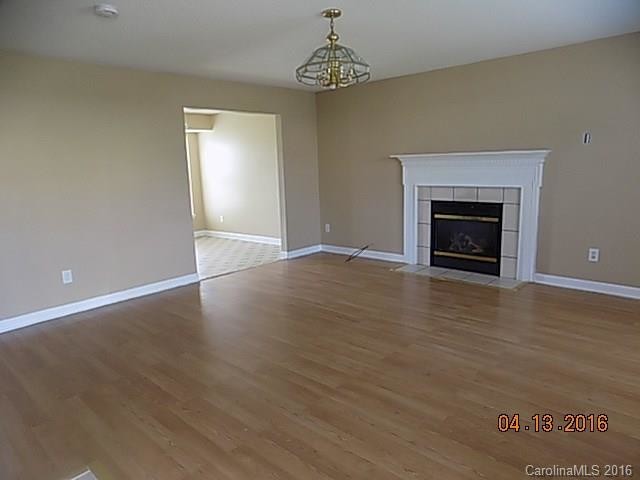 Building Photo - 7107 Arista Ct